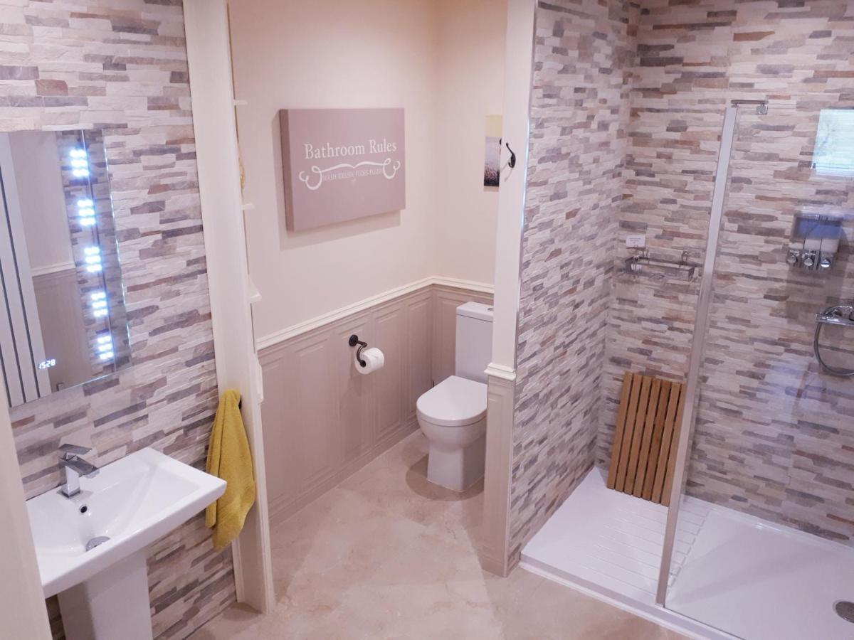 Swift Half Apartamento Ballyconnell  Exterior foto