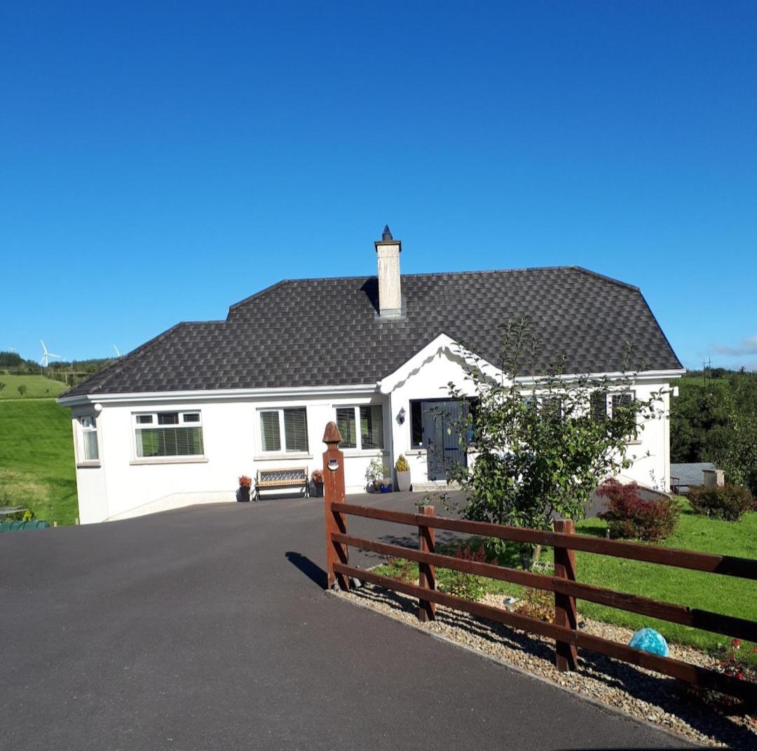 Swift Half Apartamento Ballyconnell  Exterior foto